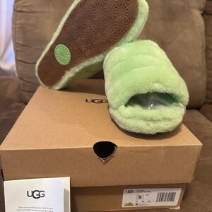 UGG Fluff Yeah Slide